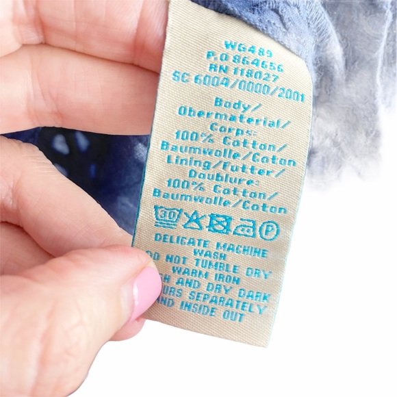 Boden Navy Blue Crochet Eyelet Pencil Skirt Size US 2R - Picture 5 of 5